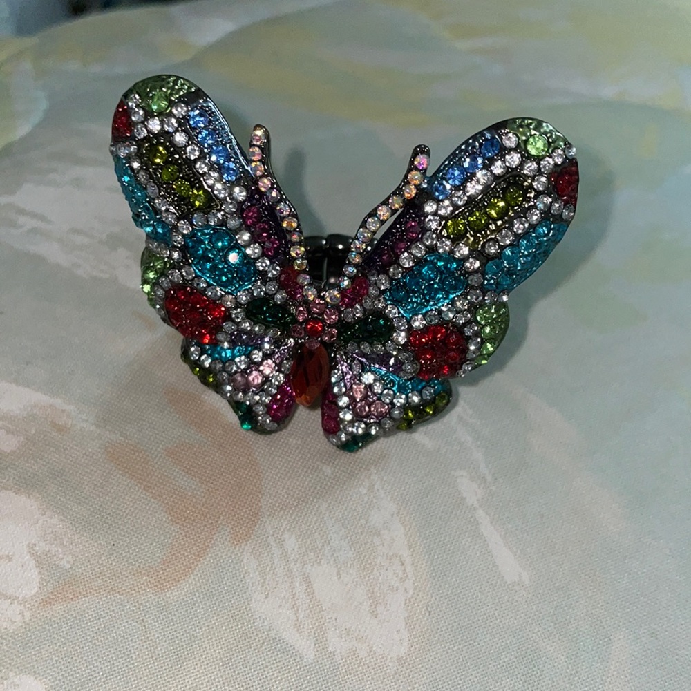Multicolor butterfly 🦋 ring.